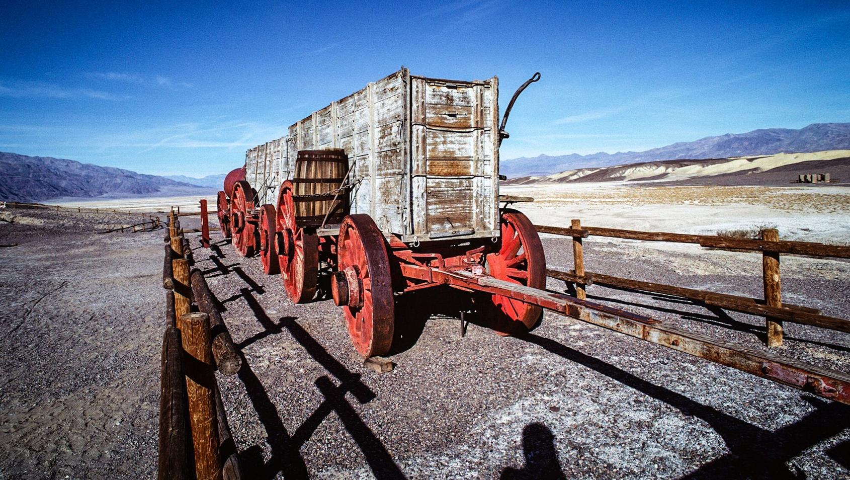 Los Angeles to Death Valley Road Trip