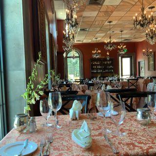 Roghani's Restaurant at Chateau des Fleurs