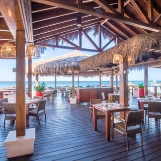 Sea Breeze Restaurant & Bar