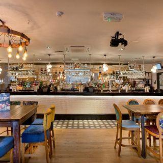 Slug & Lettuce - Sutton