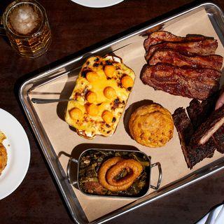 Wild Honey - Smokehouse & Tavern