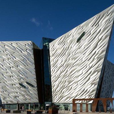 Giant's Causeway and more including Titanic Experience Ticket Tour from Belfast