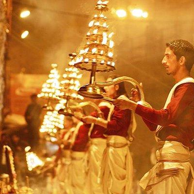 Varanasi Evening Ganga Aarti Tour