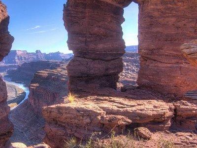 Canyonlands National Park White Rim Trail by 4WD