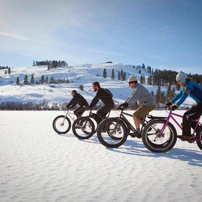 Fat eBike Ride on Mount Royal