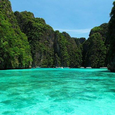 Full-Day Phi Phi Islands Tour with Lunch from Krabi