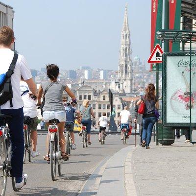 Small-Group Highlights of Brussels Bike Tour