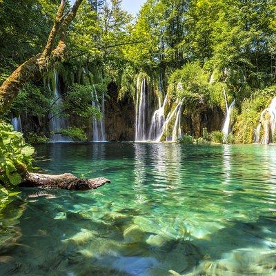 Private Trip to Plitvice Lakes from Zagreb with ticket included