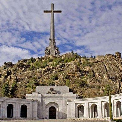 Escorial Monastery and the Valley of the Fallen Tour from Madrid 