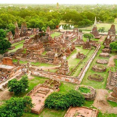 Ayutthaya Temples and River Cruise from Bangkok