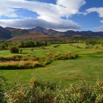 Black Diamond Tundra Golfing Package