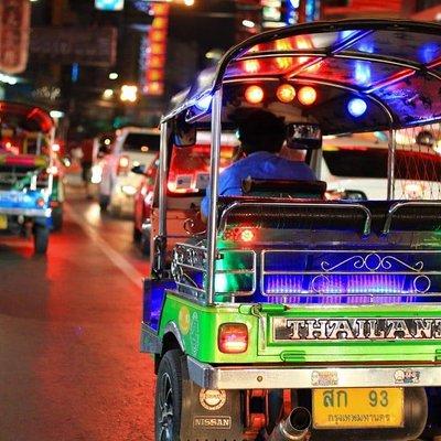 Bangkok by Night Tuk Tuk Tour: Markets, Temples & Food