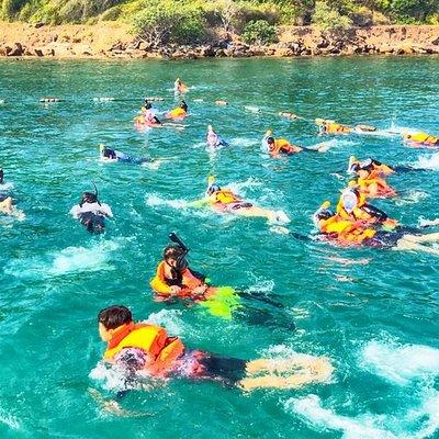 Pattaya : Coral Island Full Day Tour with Snorkeling, Jetski and Parasailing 