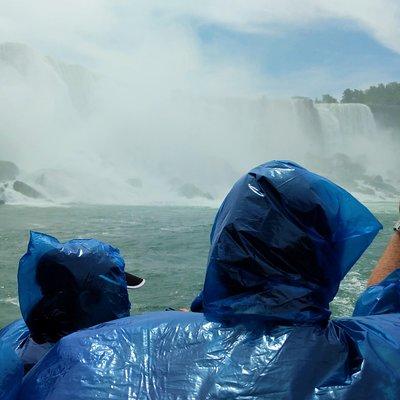 Niagara Falls in 1 Day: Tour of American and Canadian Sides