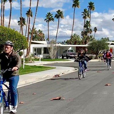 Palm Springs Modernism Architecture & History Bike Tour