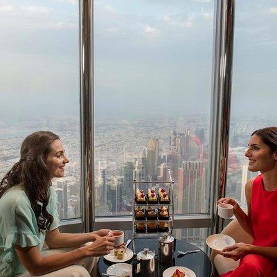 Premium Access to Burj Khalifa Ticket-At the Top Sky 125 & 148