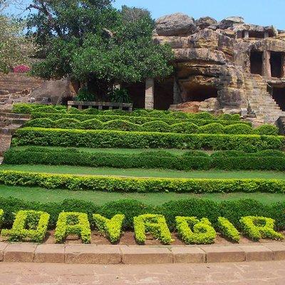 Bhubaneswar: 3-hour Day Tour to Udayagiri-Khandagiri and Dhaula Hills 