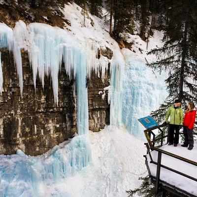 Johnston Canyon Icewalk from Banff AM