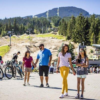 Whistler & Sea to Sky Gondola Small-Group Day Trip from Vancouver