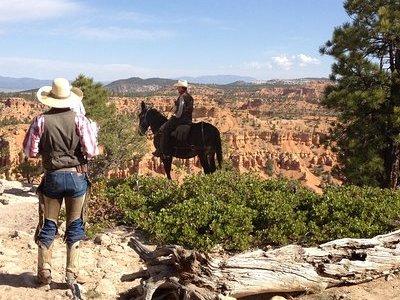 Horseback Riding Experience through Red Canyon with a Guide