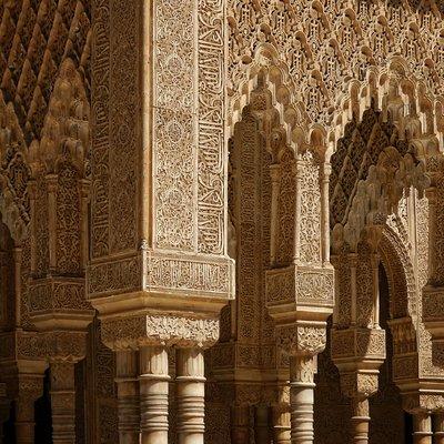 Last Tickets: Alhambra & Nasrid Palaces. Entry Time May Vary