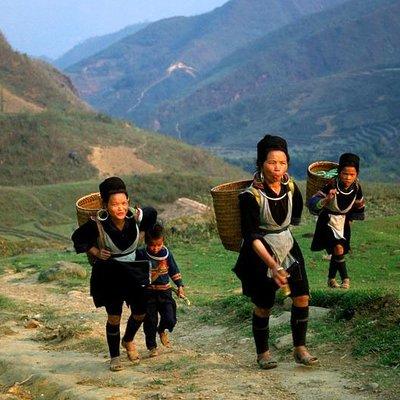 Sapa Private Car Tour - 1 Day Enjoy the Rice Terraced Fields