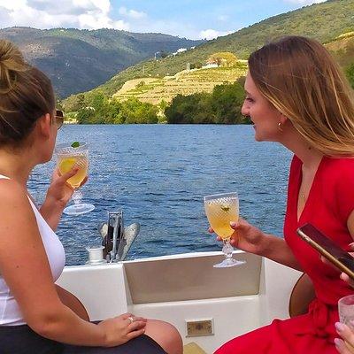 Wine Venture and Boat Trip in Douro Valley from Porto