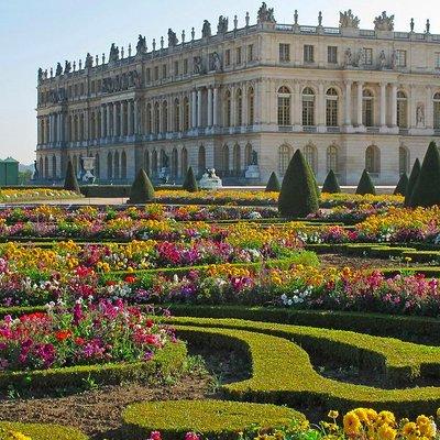 Private 3-hour Tour in Versailles with Official Tour Guide