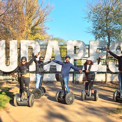 Budapest ️Highlights️ Live Guided Segway Tour