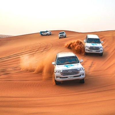 Abu Dhabi: Morning Desert Safari with Camels and Sandboarding