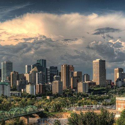 The Best of Edmonton Walking Tour