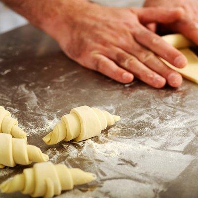 Paris Croissant Small-Group Baking Class with a Chef 