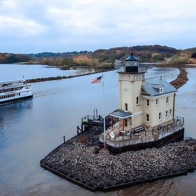 Hudson River Sightseeing Cruise from Kingston