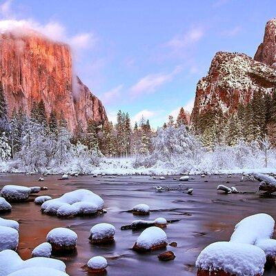 Yosemite Valley Private Winter Hiking Tour