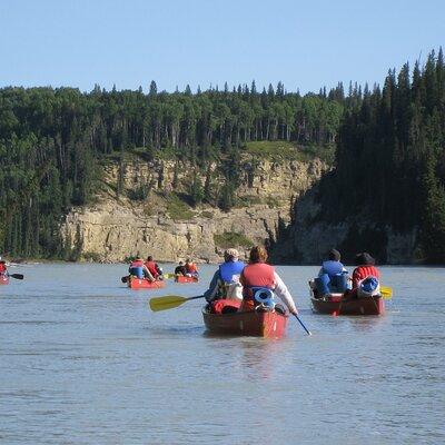 5 Days Guided Canoe Trip Mountain River in Alberta