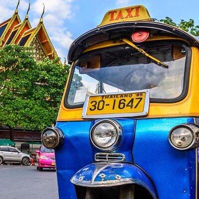 Bangkok Tuk Tuk Tour with Hotel Pickup and Dinner