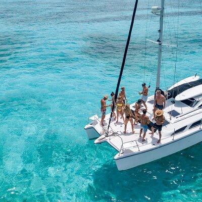 Isla Mujeres Private Catamaran, Cruising, Snorkeling having Fun!!