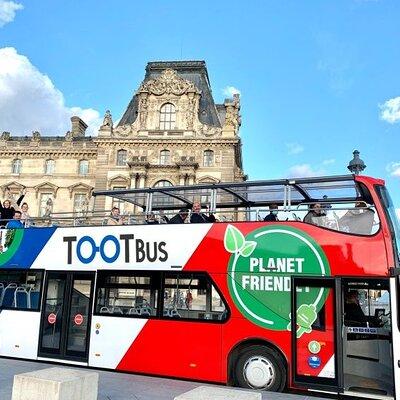 Hop-on Hop-off Discovery Bus Tour of Paris