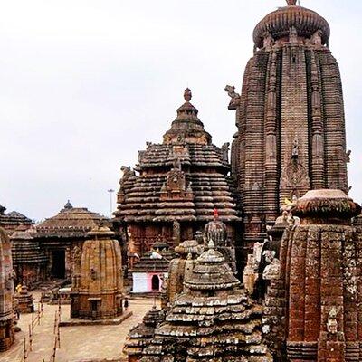 Bhubaneshwar city tour in a private car with professional guide