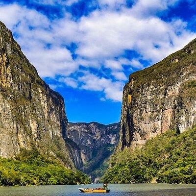 Tour to the Viewpoints, Sumidero Canyon and Chiapa de Corzo