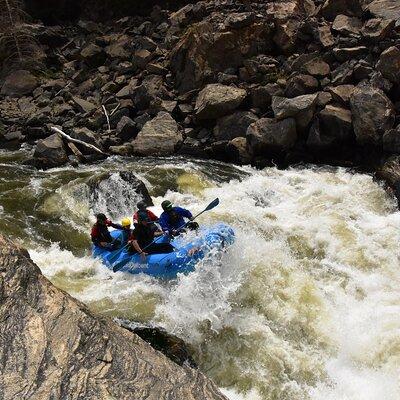 Raft through Gore Canyon- Class V Ultimate Advanced White-Water Rafting