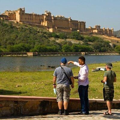 Four-Day Luxury Golden Triangle Tour to Agra & Jaipur From Delhi