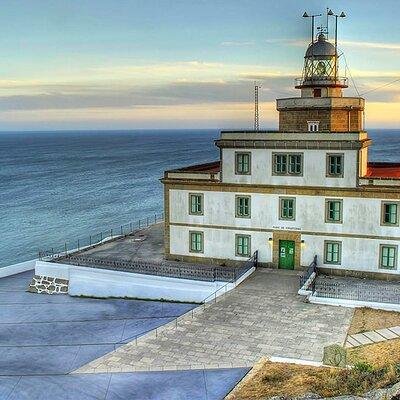 From Santiago: Finisterre and Costa da Morte in a small group