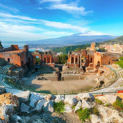 Private Tour of Taormina and Castelmola from Catania