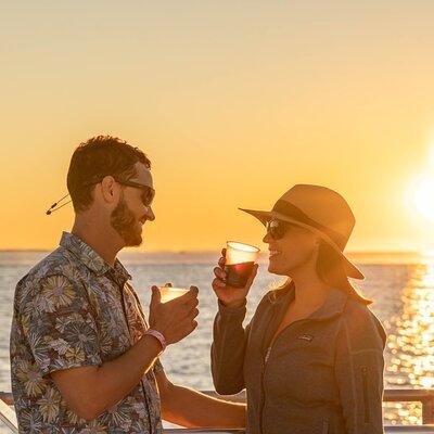 Key West Sunset Cruise: Dinner, Live Music & Drinks Included