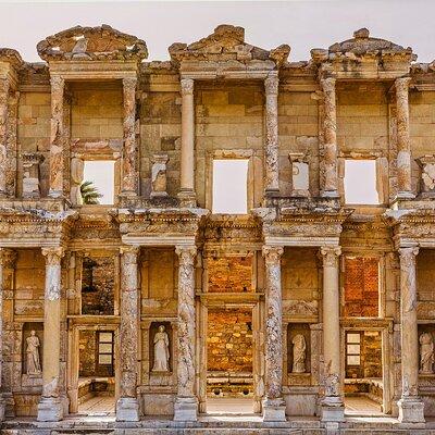 Istanbul to Ephesus Full Day Guided Tour, Flight and Lunch incl.