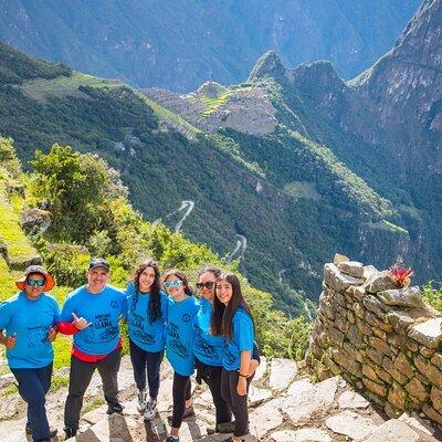 Inca Trail to Machu Picchu: 4-Day Adventure with Panoramic Train