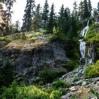 Crater Lake National Park Self-Guided Driving Audio Tour