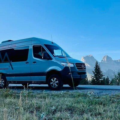 Calgary YYC Airport to Banff/Canmore/Kananaskis – Private Shuttle