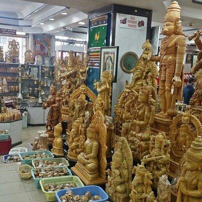 Authentic Shopping Experience in Bangalore for Souvenirs & Gifts